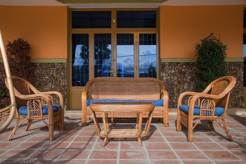 Nomads Guesthouse Kampot Ngoại thất bức ảnh
