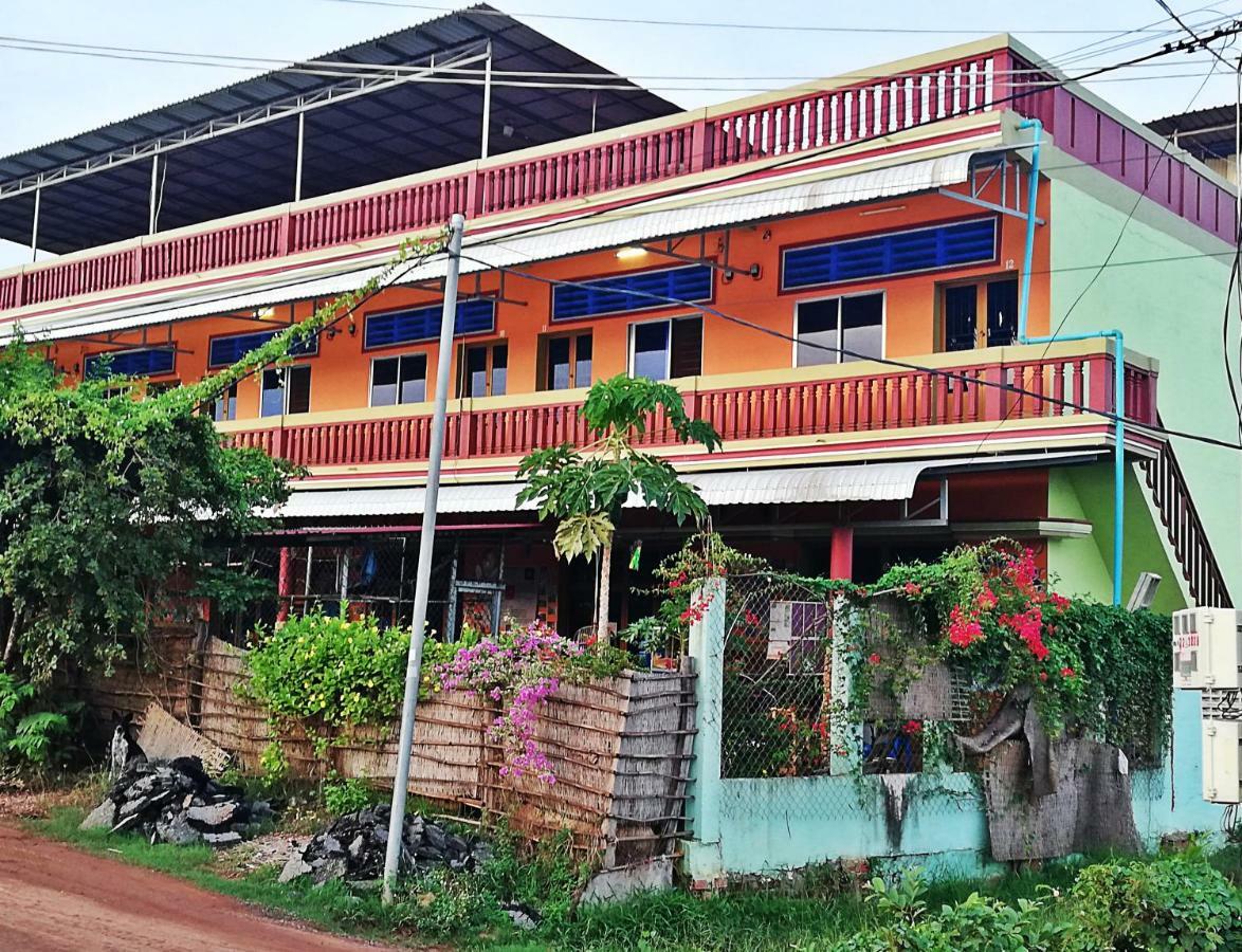 Nomads Guesthouse Kampot Ngoại thất bức ảnh